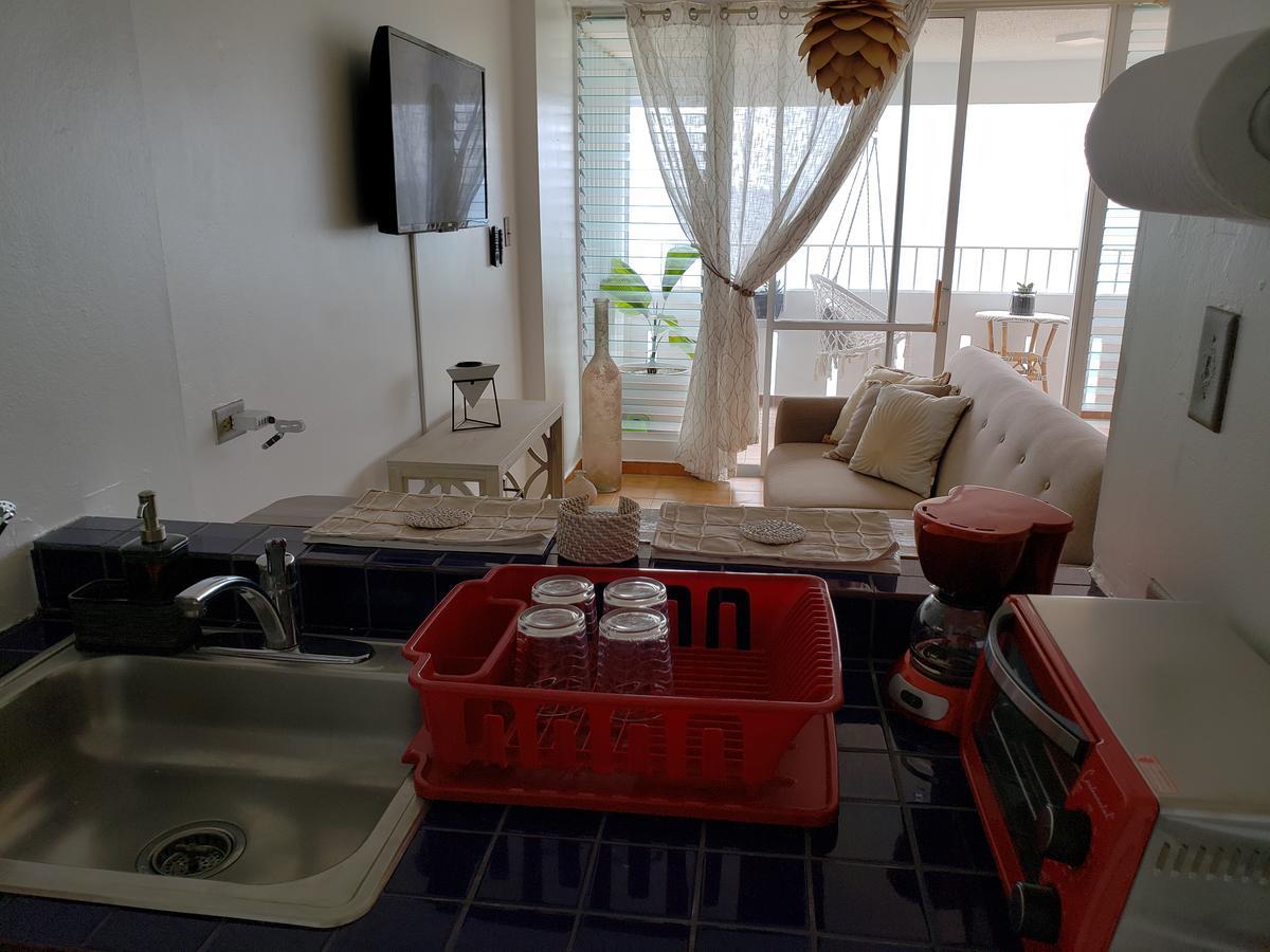 Gorgeous Beach Front Studio With Electricity Water Ac Luquillo Luaran gambar